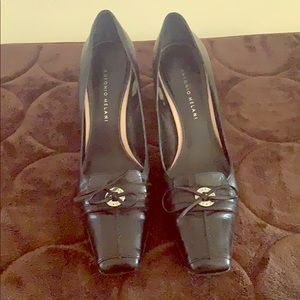 Black heels, super comfy! Antonio melani